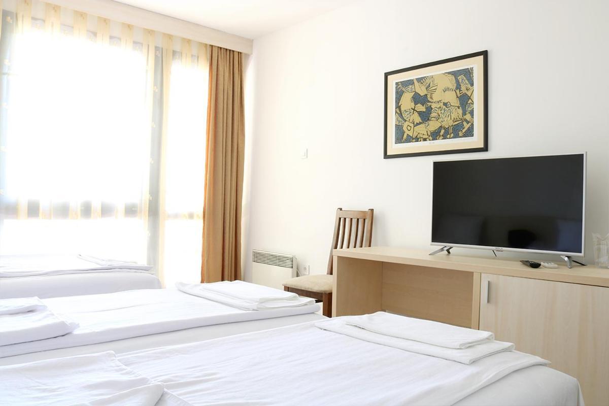 Hotel Pela Ohrid Esterno foto
