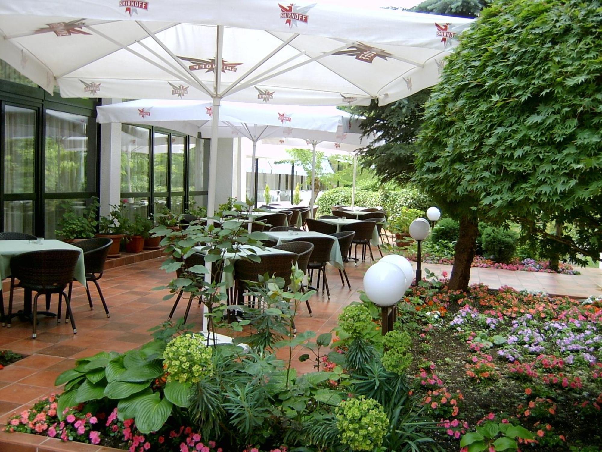Hotel Pela Ohrid Esterno foto