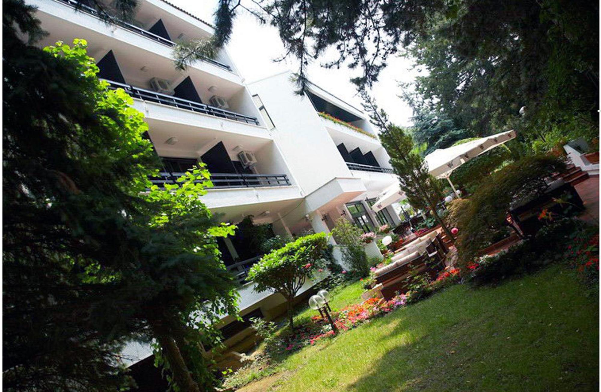 Hotel Pela Ohrid Esterno foto