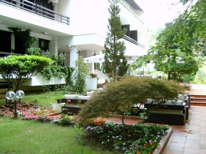Hotel Pela Ohrid Esterno foto